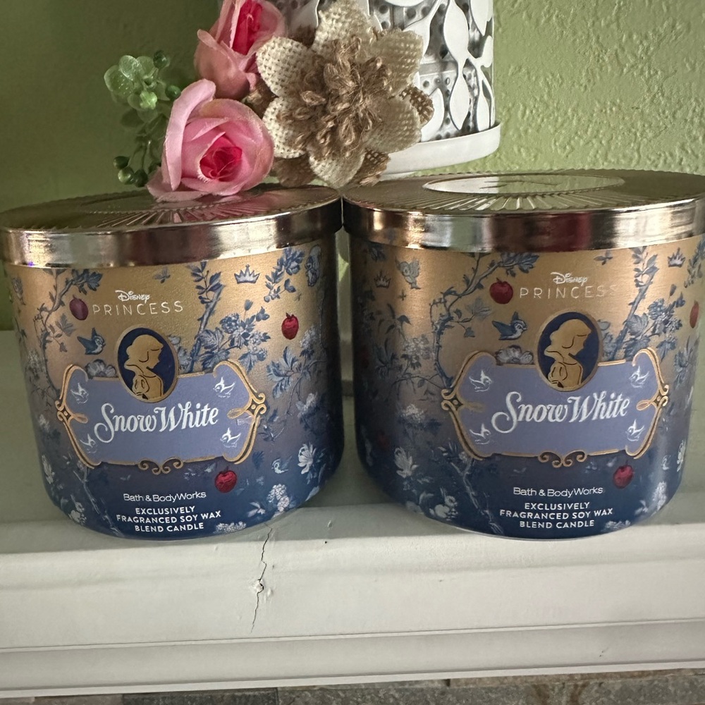 NEW 2026 DISNEY PRINCESS SNOW WHITE CANDLE BUNDLE ⭐️🌹⭐️🌹⭐️🌹